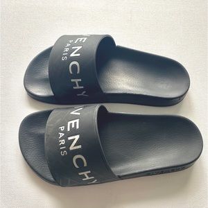 Givenchy Black Logo Pool Slides